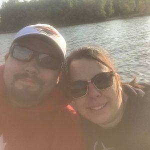 Meet your Posher, Leslie